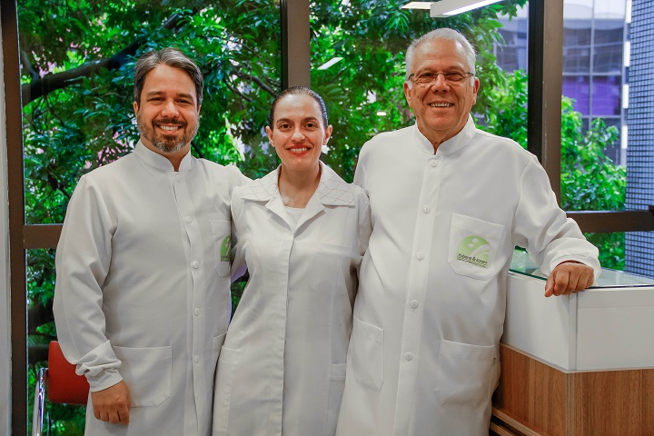 Foto 2 de Itaborai & Kunert - Centro de Endodontia | Tratamento de Canal em Porto Alegre | Endodontista