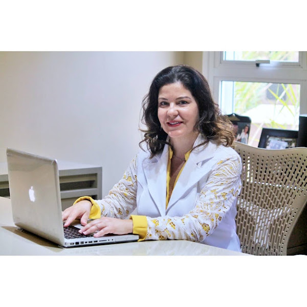 Foto 2 de Ivana Teixeira Di Reis Moraes