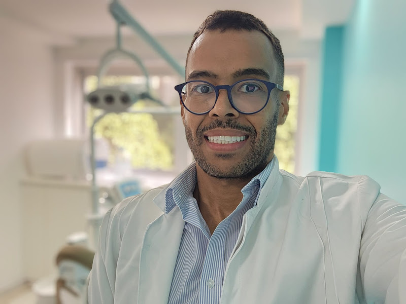 Foto 2 de Jadimar Dentista – Clareamento e Ortodontia no Centro do Rio