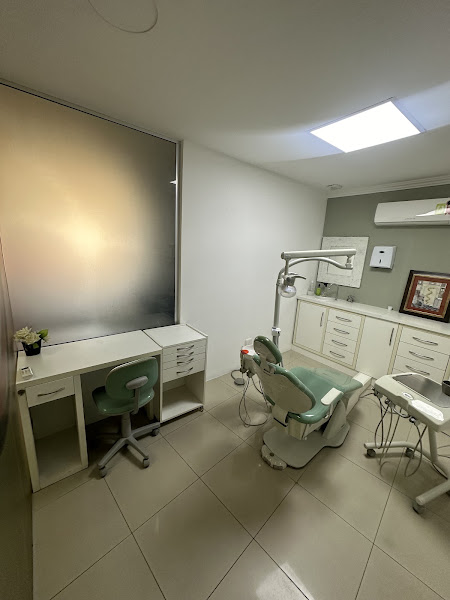 Foto 2 de Jamila Peruzzo Clinic - Odontologia e estética