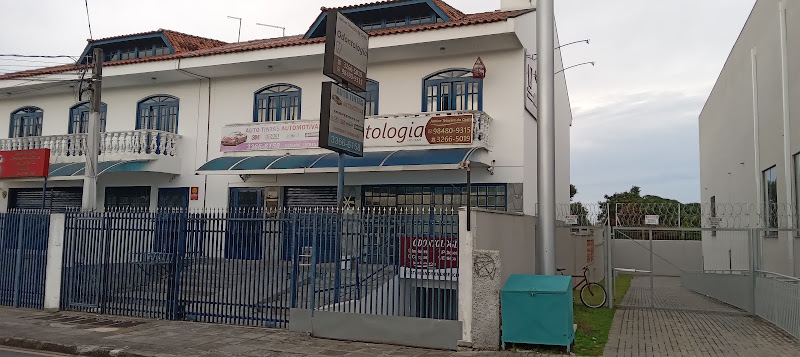 Foto 2 de Janine Teixeira da Costa Odontologia