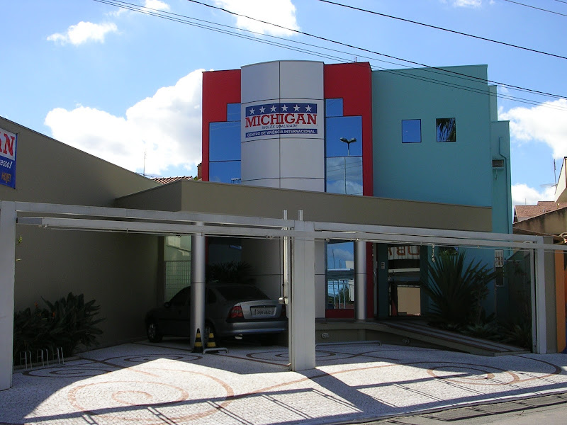 Foto 2 de JB Odontologia - Ortodontia com alinhadores - Implantes - Prótese - Odontopediatria