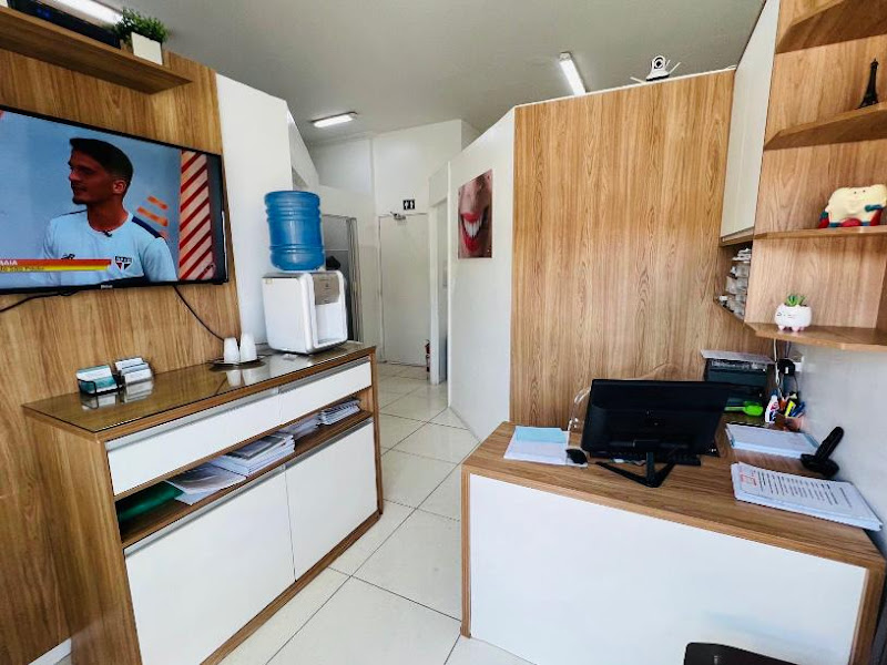 Foto 9 de JL Odontologia- Dra. Jaqueline Luz