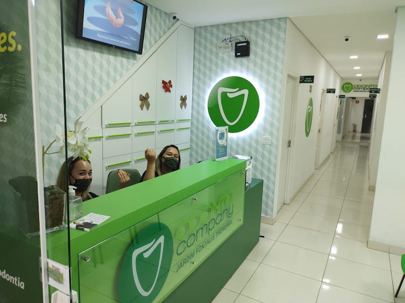 Foto 3 de JLC Odontologia - Dra.Cláudia Apas