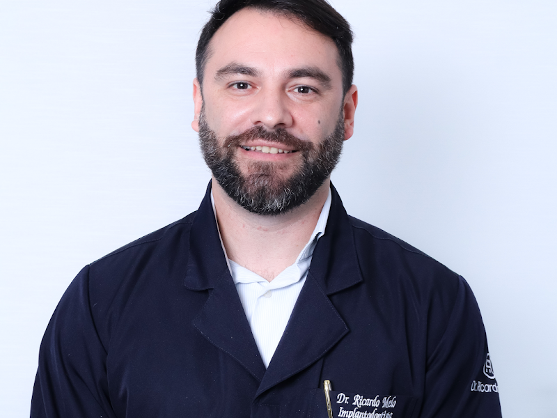 Foto 7 de João Ricardo Tamarozzi Milan - Periodontista e Implantodontia em Maceió - JRMilan Saúde - IG: @jrmilansaude_implantesmaceio