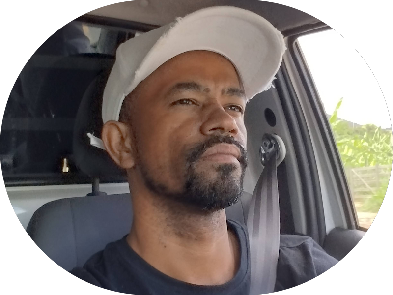 Foto 3 de Johnver Saraiva Purysko