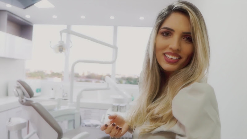 Foto 3 de Joice Barreto - Dentista
