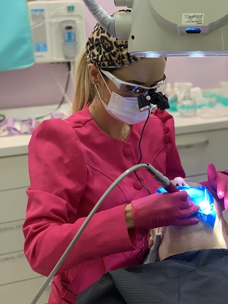 Foto 3 de Josiane Brendolan (Dentista BARBIE) CROSP92974
