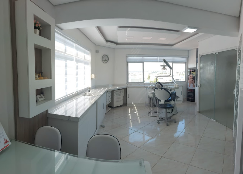 Foto 2 de Joyci do Prado Leite