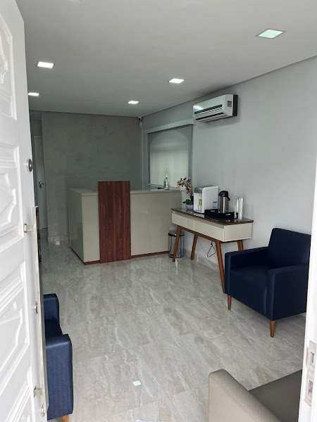 Foto 3 de Juliana Romano - Dentista