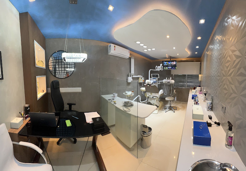 Foto 3 de Kar Implantes /Harmonização Orofacial