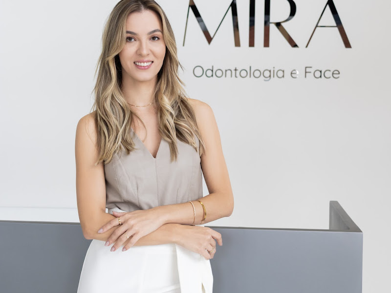 Foto 2 de Karol Matte - Odontologia e Harmonização Orofacial - Cascavel-Pr