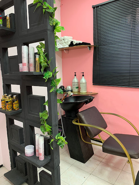 Foto de Katenen Clinica de Estética e Beleza