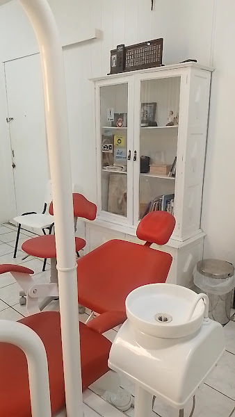 Foto 4 de Katia Calixto -Dentista Pelotas