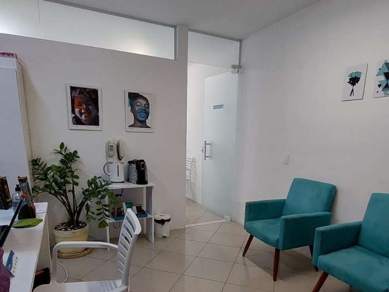 Foto 5 de Kaverzola Odontologia