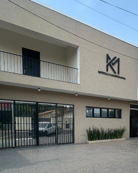 Foto 2 de Km Clínica Estética Odontológica Harmonização Facial Rinomodelação Resina Gengivoplastia Otomodelação em Três Lagoas