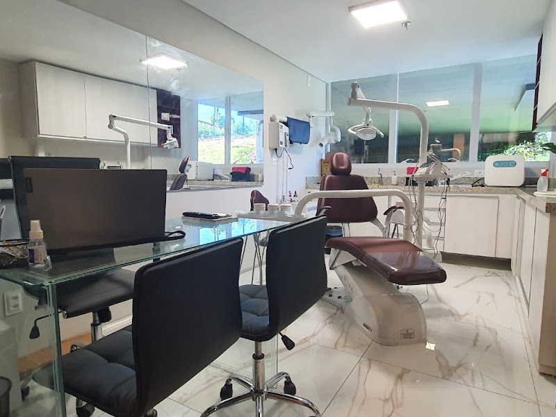 Foto 2 de L'Esthétic Odontologia e Estética Integral