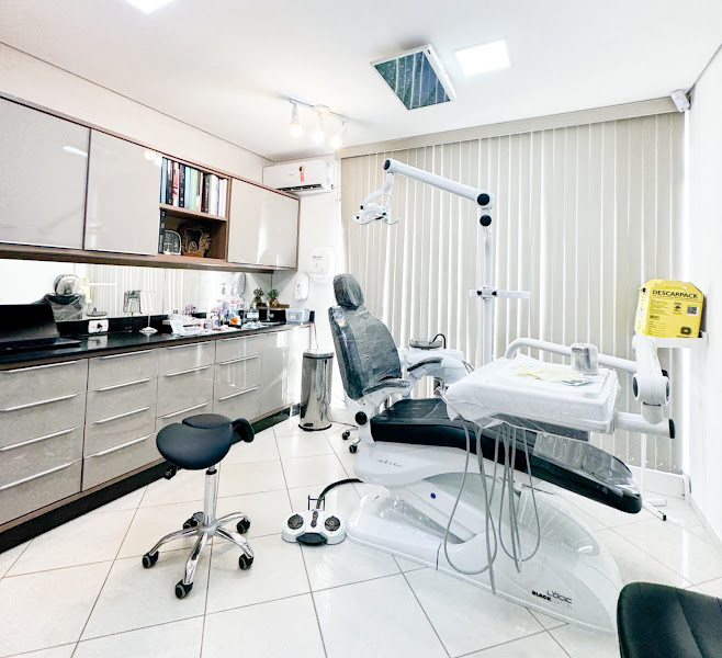 Foto 4 de LA Odontologia e Implantodontia - Campo Grande, Implantes Dentários, Lentes Dentais, Invisalign, Urgência Dentista