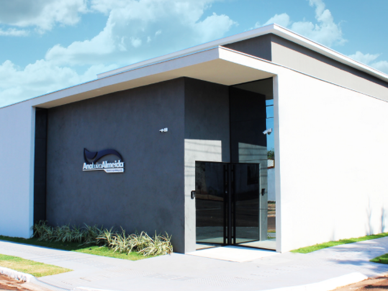 Foto 9 de LA Odontologia e Implantodontia - Campo Grande, Implantes Dentários, Lentes Dentais, Invisalign, Urgência Dentista