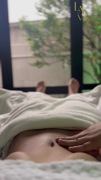 Foto 2 de La Vie Clinica estética - MASSAGEM; LIMPEZA DE PELE; TRATAMENTO FACIAL E CORPORAL