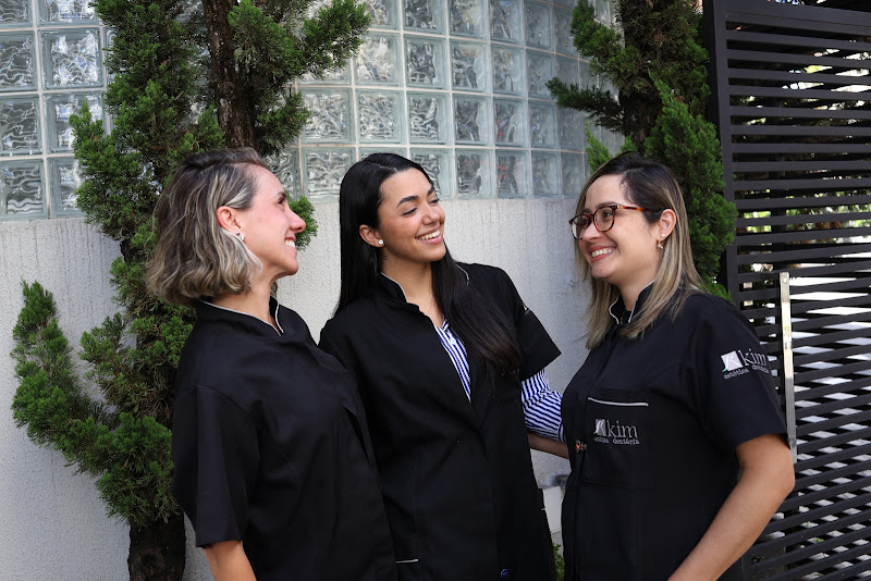 Foto 3 de Laboratório Kim | Prótese Dentária