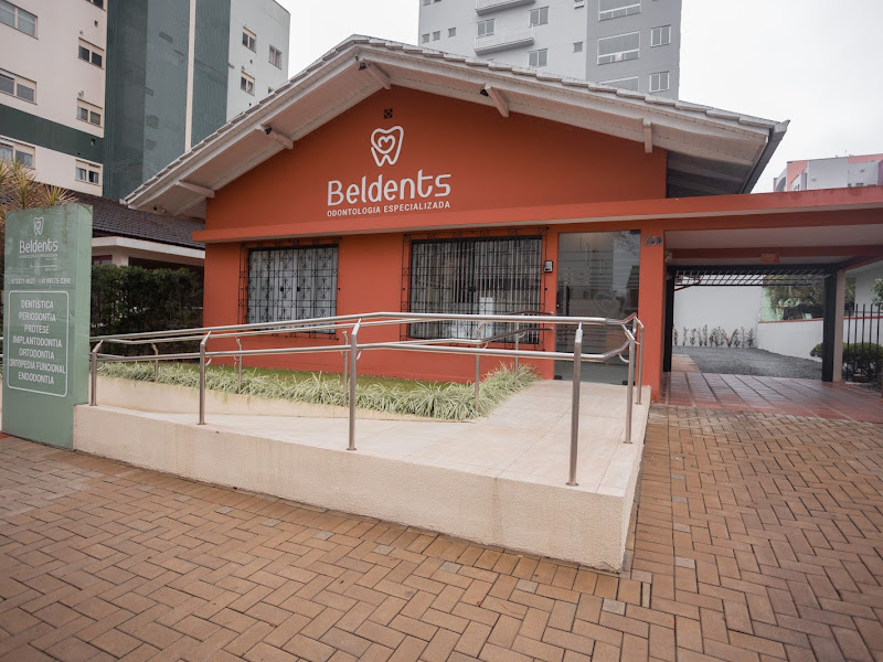 Foto 3 de Laboratório Siebel de Próteses Dentárias