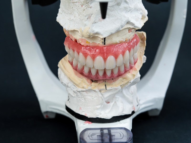 Foto de Laboratório Valdir Silva - Prótese Dentária