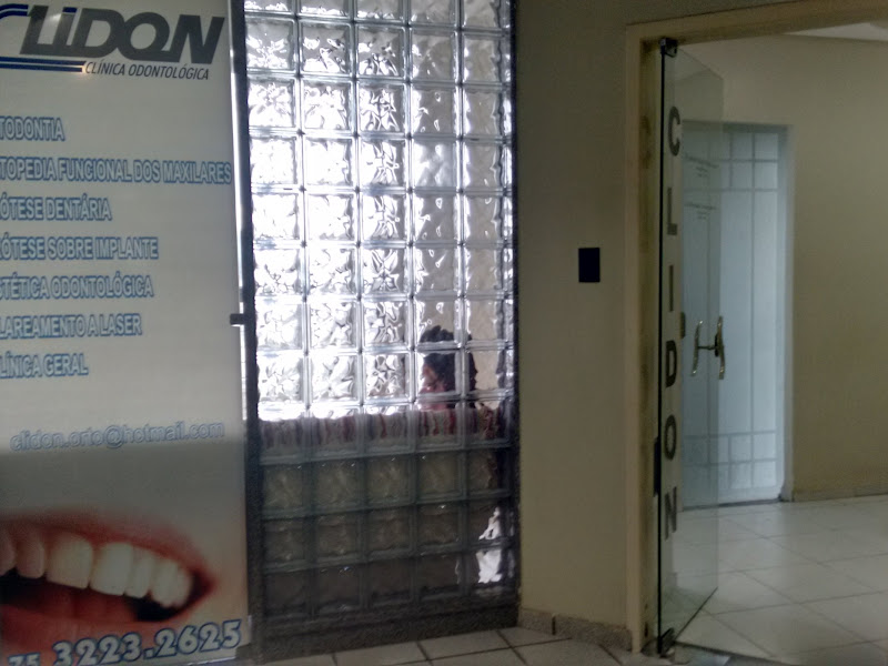 Foto 6 de LaClin Odontologia