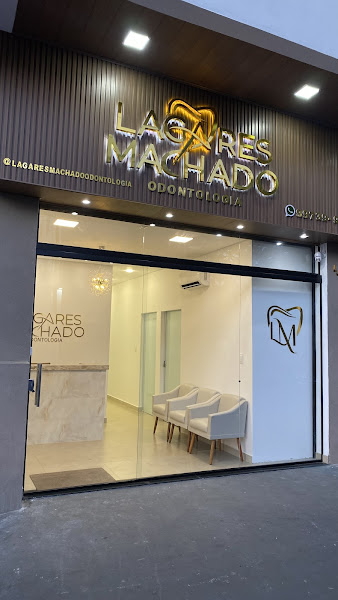 Foto 3 de Lagares Machado Odontologia