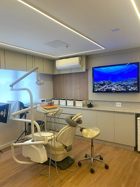 Foto 2 de Lais Galli Odontologia Estética • Reabilitação Oral - Bauru