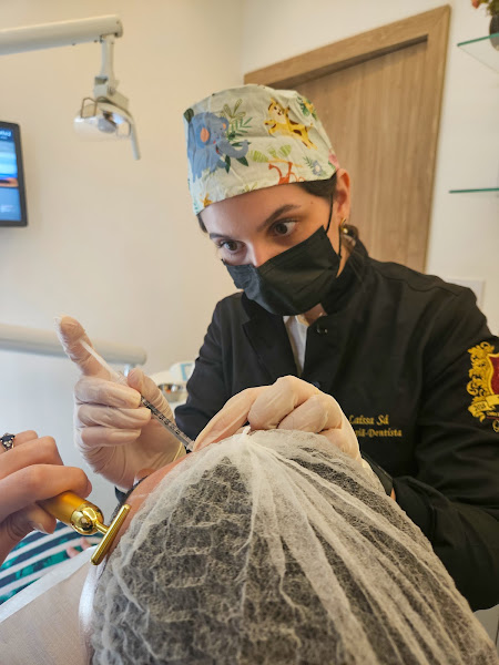 Foto 2 de Laíssa Almeida Sá - Harmonização Orofacial
