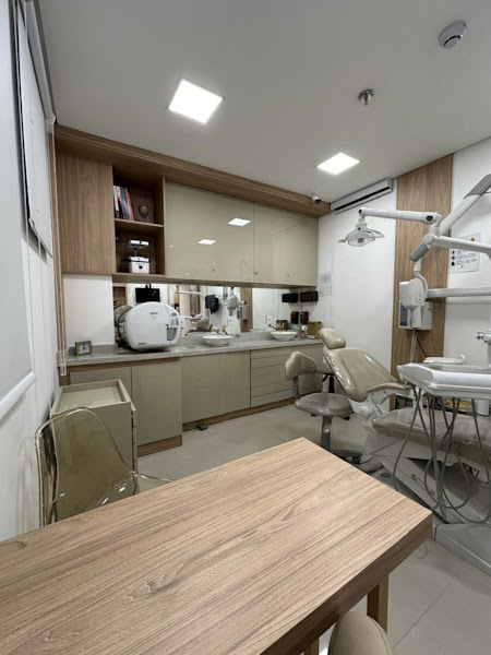 Foto 3 de Larissa Cruz • Dentista em Santa Maria/RS