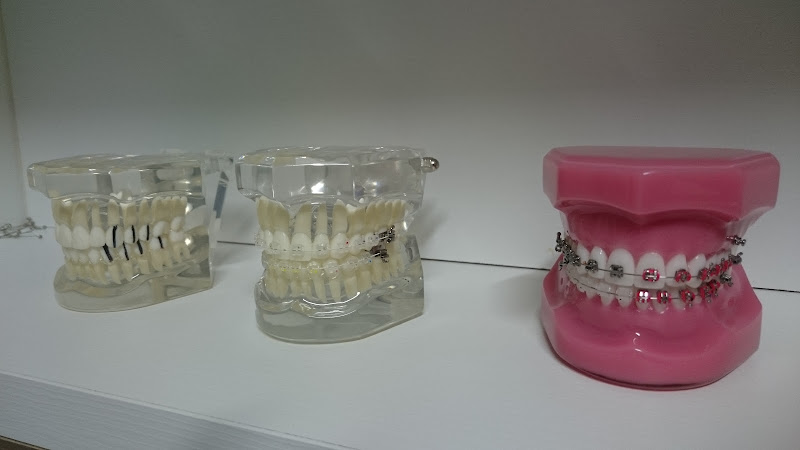 Foto 3 de LAVENISKI Odontologia Especializada