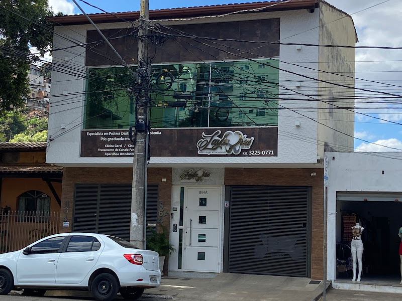 Foto 2 de LAYLA DIAS ODONTOLOGIA ESPECIALIZADA