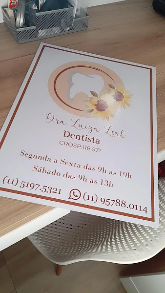 Foto 2 de LEALE SALUTE ODONTOLOGIA INTEGRADA ( RT.Dra. Luiza Leal - CROSP: 118.571)