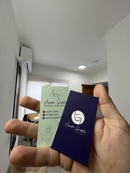 Foto 3 de Leandro Guidolin - Cirurgia Bucomaxilofacial e Implantodontia