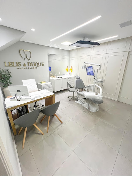 Foto 3 de Lelis e Duque Odontologia