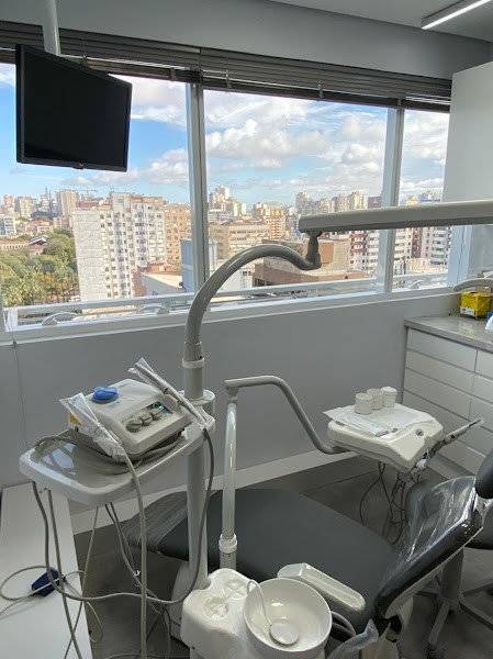 Foto 2 de Lessen Dental Clinic
