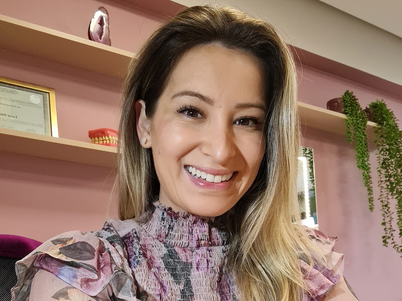 Foto 3 de Letícia Bergozza - Cirurgiã-dentista