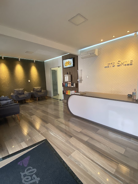 Foto 2 de Lets Smile Odontologia Estética