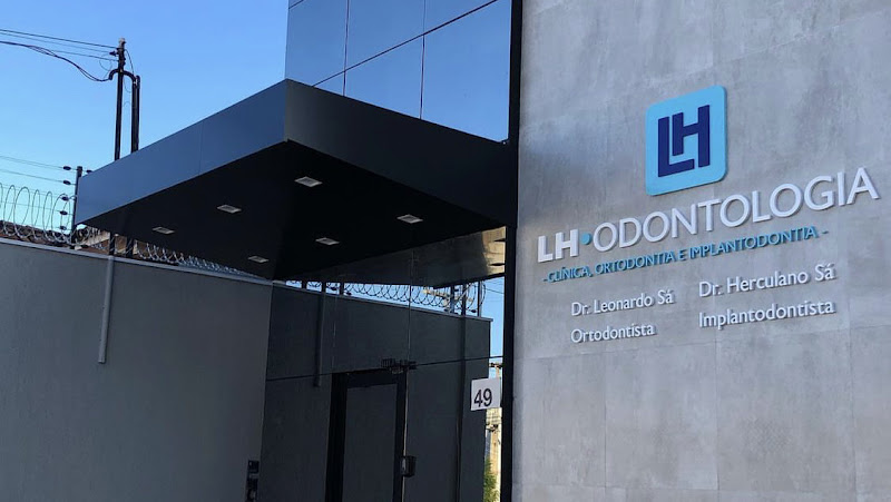 Foto 2 de LH - ODONTOLOGIA