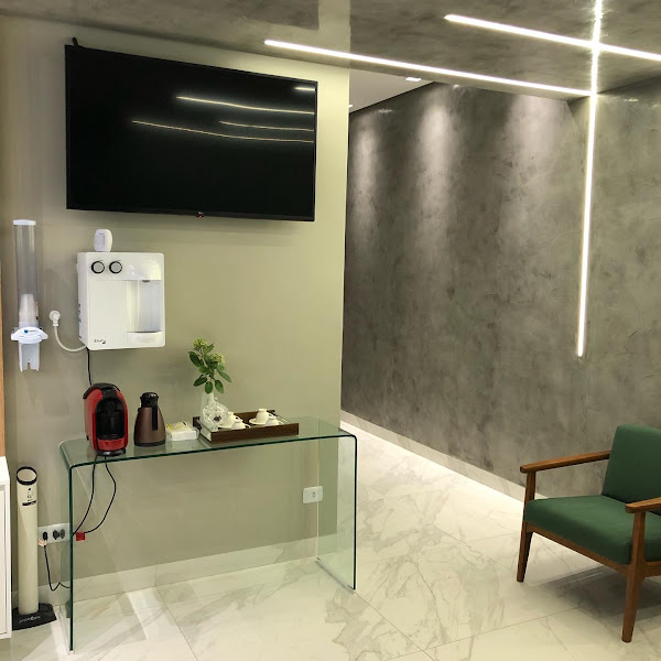 Foto 3 de LH - ODONTOLOGIA