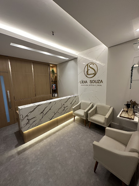 Foto 2 de Lidia Souza Odontologia