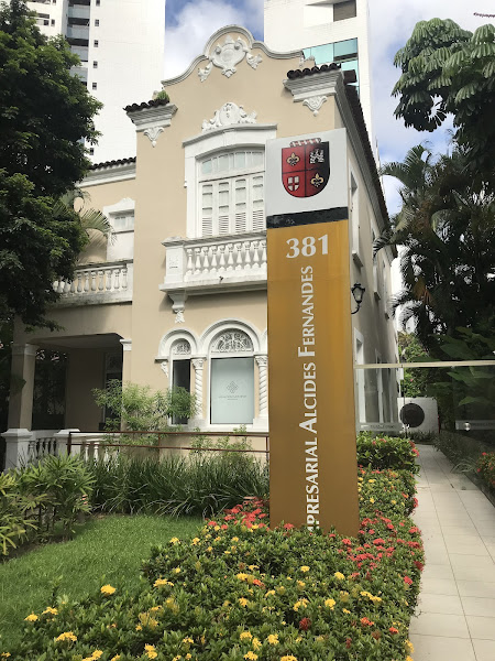 Foto 2 de Lígia Pessoa de Melo Dermatologia