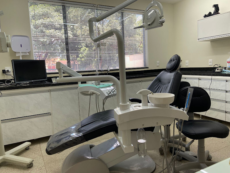 Foto 3 de Linea Odontologia Especializada I Dentista no Setor Sul em Goiânia. Dra Romana Silva