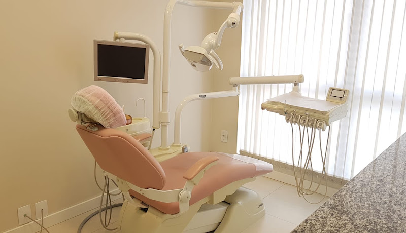 Foto 3 de Lisiane Jacques - Odontologia Estética