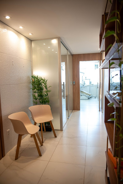 Foto 3 de Livero odontologia e estética