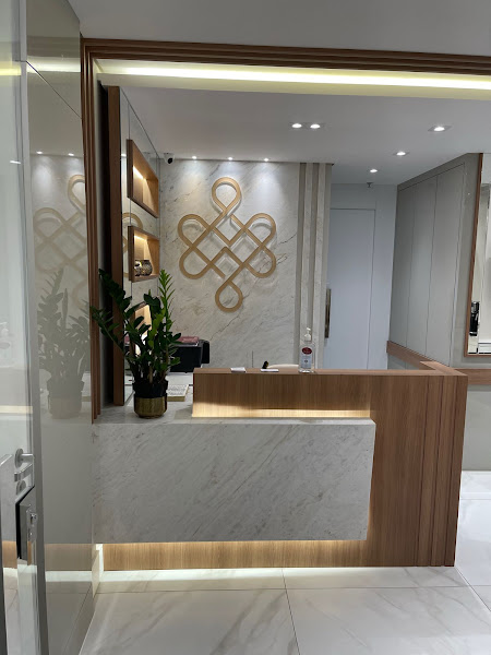 Foto 2 de LIZ ALVES ODONTOLOGIA E HARMONIZAÇÃO OROFACIAL