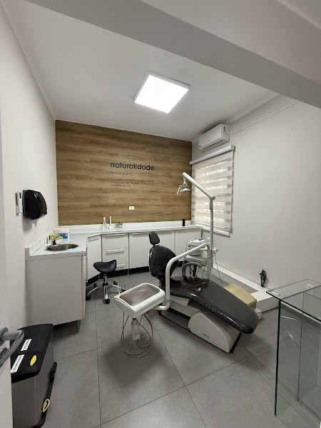 Foto 3 de LLUM Odontologia