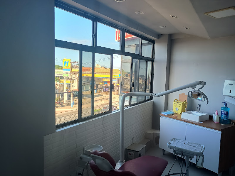 Foto 2 de LM Odontologia RO